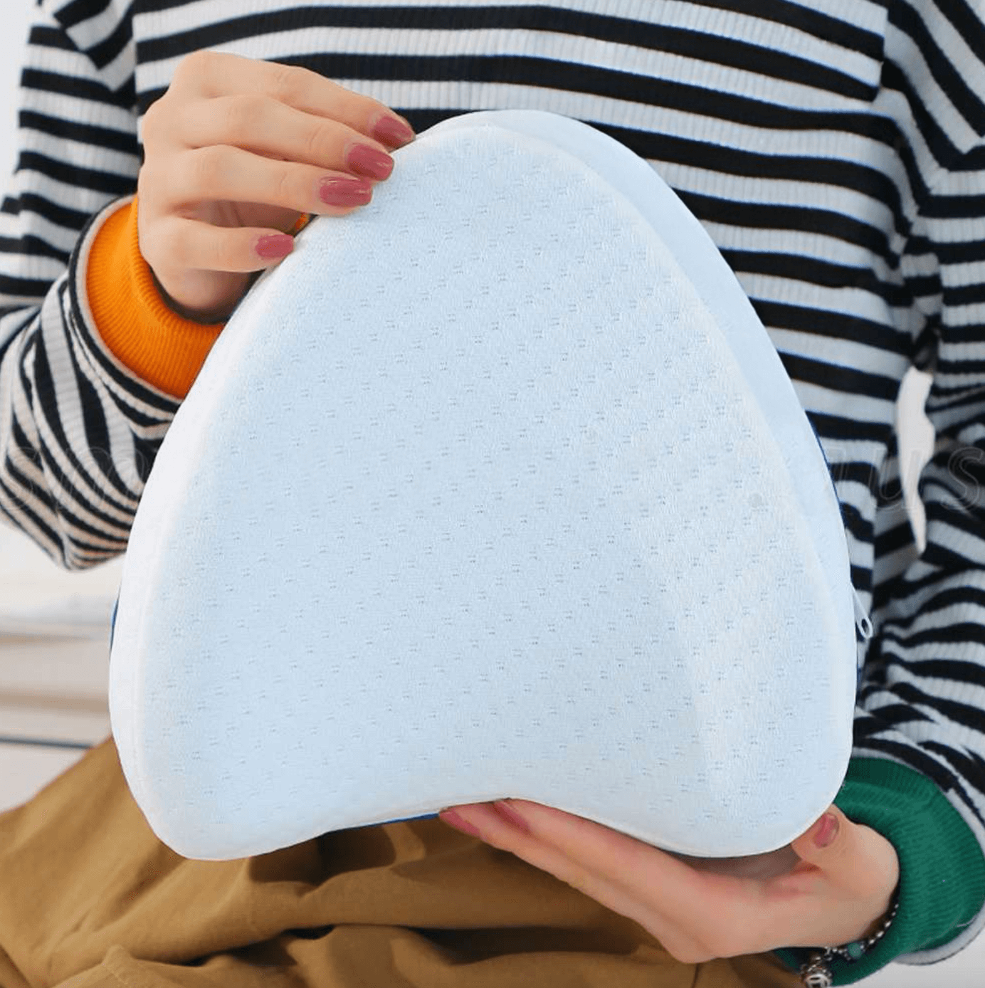 My Wedge Buddy Orthopaedic Knee Pillow